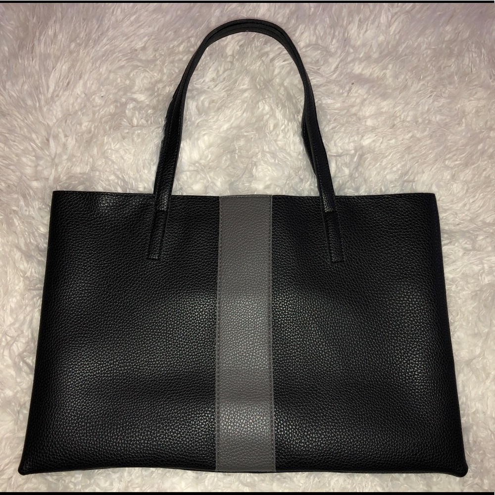 BRAND NEW & NEVER USED! Vince Camuto Luck Tote